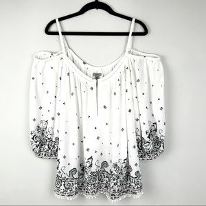 Anthropologie Ecote || Crochet Boho Batik Print Cold Shoulder Blouse